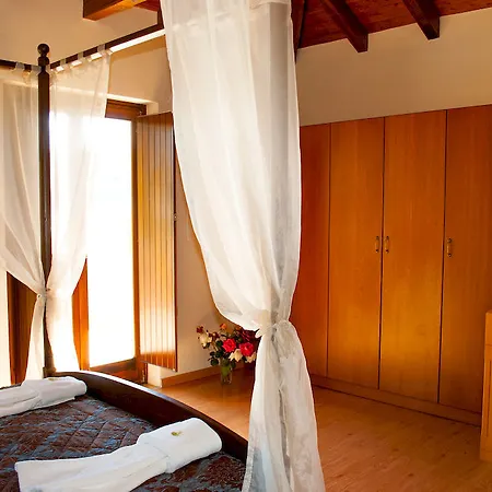 Maria Aparthotel