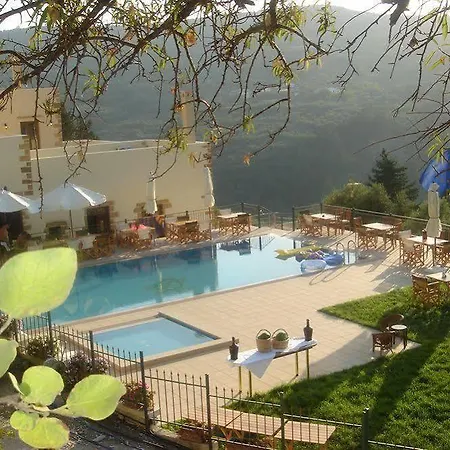 Maria Aparthotel 4*