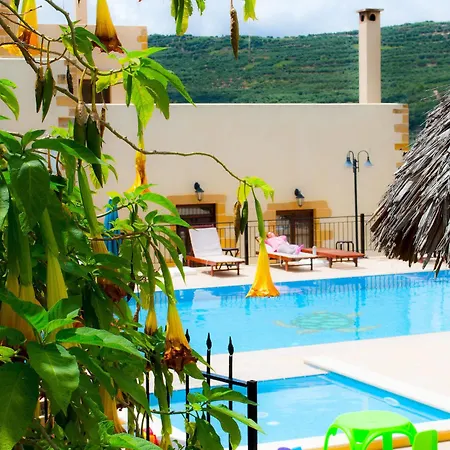 Maria Aparthotel
