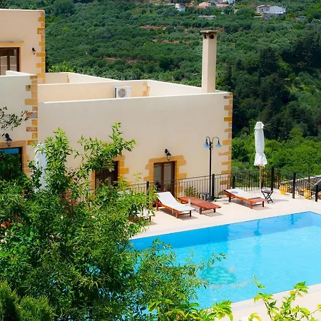 Aparthotel Maria 4*