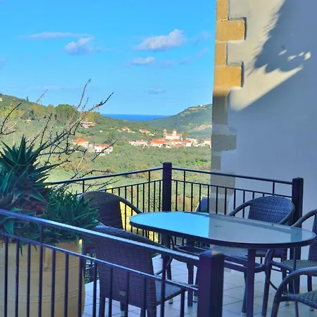 Maria Aparthotel
