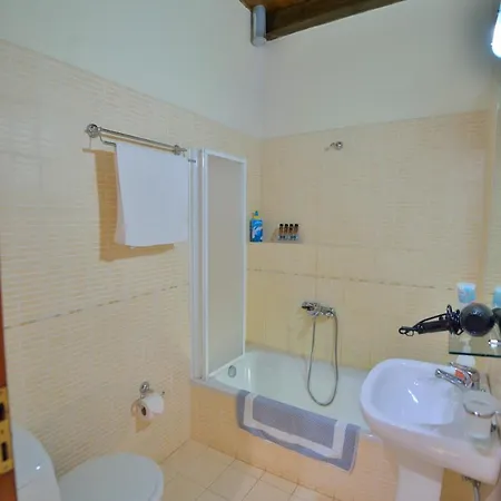 Aparthotel Maria 4*