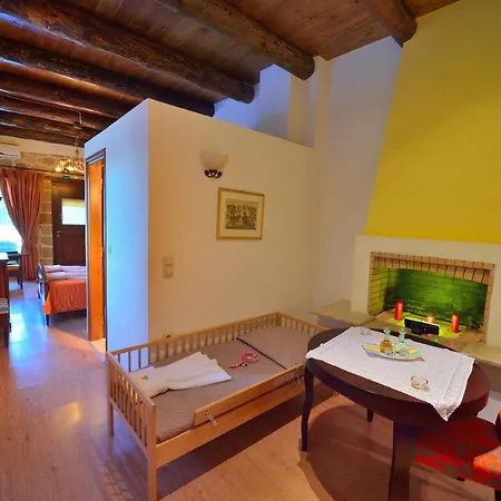 Maria Aparthotel 4*