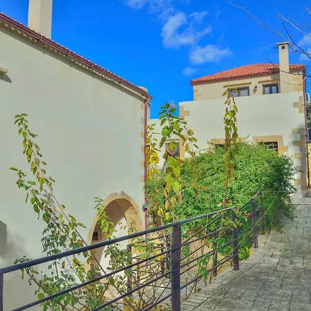 Aparthotel Maria 4*